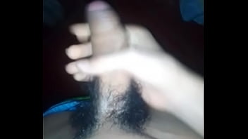 Masturbandome en el ba&ntilde_o