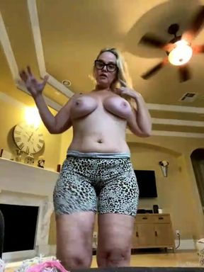 Corpulent Arousing MILF hot video