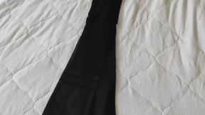 I played and ruined girlfriend′s new pantyhose/tights