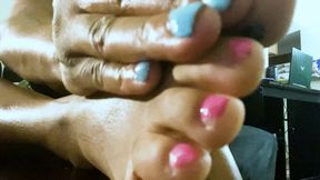 Teenie helps Giantess Rub Oil on her Beautiful Soles and Legs 1080 smaller