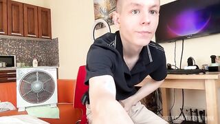 Slender eighteen Lad Squeals While Ball-sac Empty On Webcam