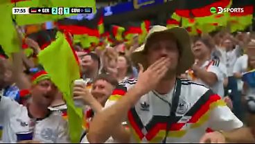 Alemanes cachondos le dan 7 salchichas a cura&ccedil_ao sumiso