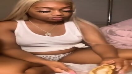Ebony teen: Her mega folder, 67 free vids, enoy bros =  https://rentry.co/wsgdd79k