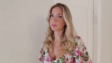 Blonde realtor rides client till his face is soaked in cum