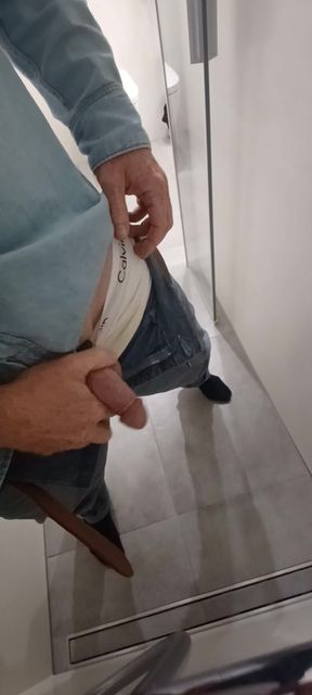 Jerked off for my boyfriend.