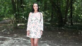 ”Carolina, 30, ignites the forest!”