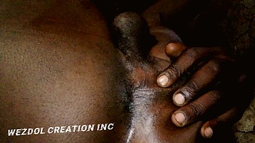 Male Fingering And Masturbating Time !
