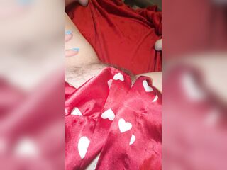 I know u wanna watch beneath my robe