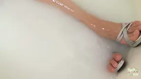 Soaking Wet Asian Tart Jerks and Sucks Before Eating a Ton of