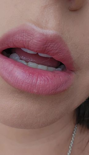 Swedish 40+ talks about sucking your dick