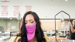 "Sexy Babe Gives A Wild Ride In The Grocery Store"