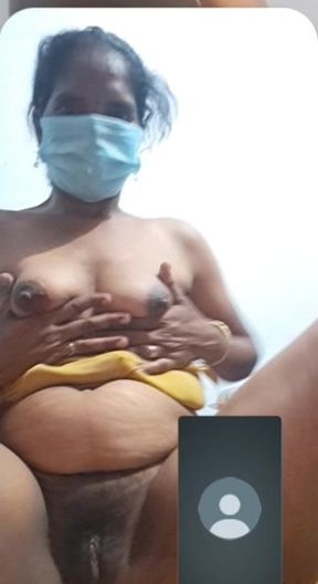 Tamil aunty ( indian aunty)