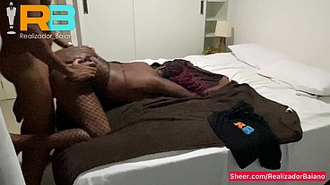 brazillian bull Realizador Baiano, Festinha liberal no apartamento do RB com varias gatinhas acaba com uma foda deliciosa, morena infinity gozando sendo fodida e gozando no pau do comedor , Party amat