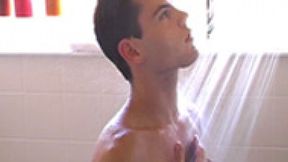 Solo hottie Jake Lyons stroking his dick in the shower