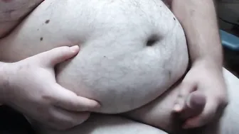 Chubby bear cub strokes his thick cock on webcam
