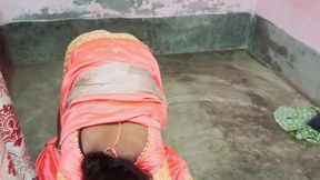 Silki Sari Wali Bhabhi in Village Women Newly Married Wife's Fuck in House
