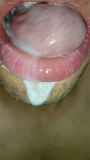I want your milk in my mouth, tongue, long tongue fetish, sloopy, long tongue blowjob, playful tongue, kiss   Clip 1