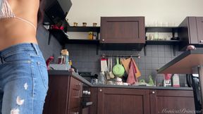 Tight Jeans and Exposed Belly in the Kitchen