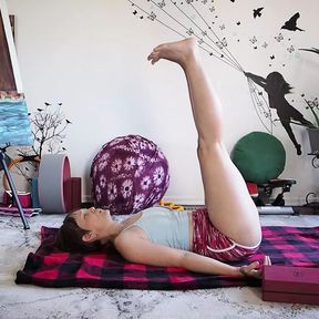 Aurora Willows Booty shorts workout for sciatica nerve pain