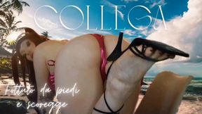 Collega fottuto da piedi e scoregge ITA - Dominazione Piedi - Annusa culo - JOI - Piedi odorosi 39 - Rossa - Bikini - Findom - Umiliazione verbale