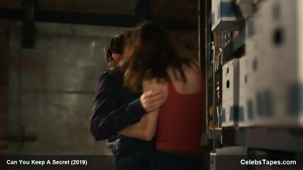 Alexandra Daddario sex scenes