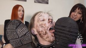 ALISA and SHEILA - Dirt for a pig! (HD)