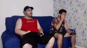 Amigos Apostaram o Cu No Videogame - Parte 2 (COMPLETO NO SHEER E RED)