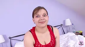 Heavy On Hotties - Shes Gonna Pop With Suki