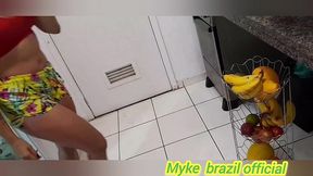 eu o vagabundo e minha namorada cibele pacheco a gente somos viciado em sexo a gente transou gostoso ela adora dar o cuzinho e adora tomar porra na boca