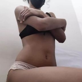 Hot Indian desi girl masturbating