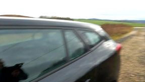 je suce le gars qui m a prise en stop