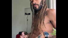 mostrando o pau e gozando para os vizinhos