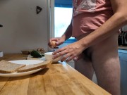 Daddy est à ma disposition aujourd'hui. Free use