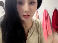 Amateur asian cocksucker teen