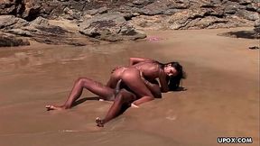 Fucking on the beach with a black dude'_s rock hard cock