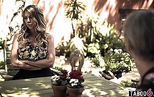 Man with two wives Dee Williams and Katie Morgan has total control