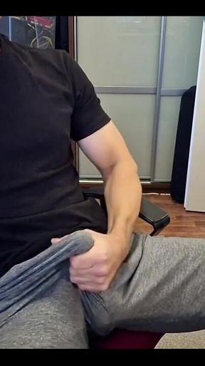 Chill Weekend with Sweatpants.