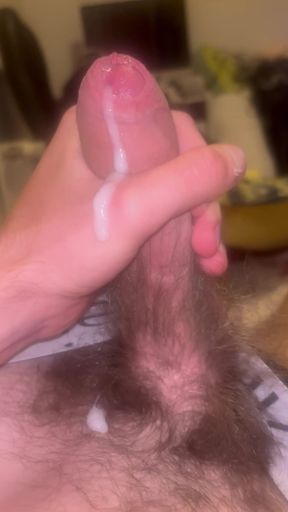 I masturbate to a picture of a girl I know and with a slight squirt
