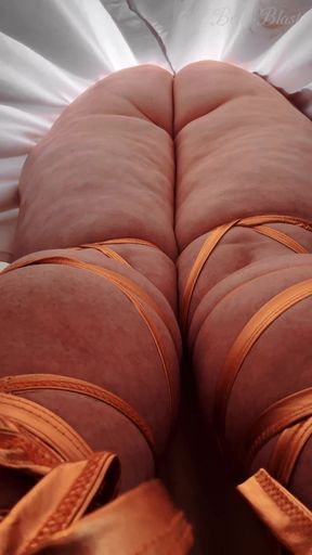 POV Giantess Goddess: Royal Fart Punishment