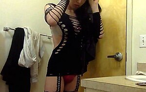 Sexy Asian CD dancing jackoff