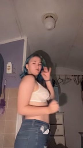 Hot goth chick gets high while showing her titties