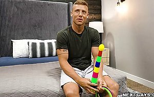 Justin Matthews loves fucking hot guy Kian Kane