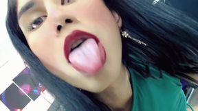 Jisselth Ferreira Private Show