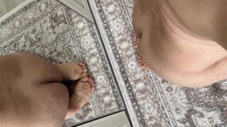 Yalamak – Alman genç erkeklerin anal yoldan ilişkiye girildiği POV anal POV ayak fetişi videosu