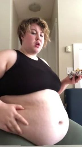HUNGRY BBW EATS A 1.7 POUND BURRITO