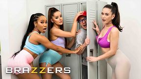Brazzers - Jasmine Wilde Lets Her Jaw-Dropping Personal Trainers Jenna Foxx & Vanna Bardot Bang Her