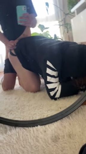 I fuck my neighbor before my boyfriend arrives