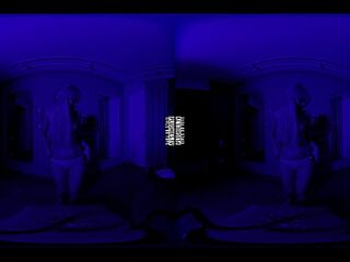 her vagina is close to your face u can smell it