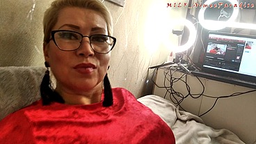 Long hard games with the clitoris of your favorite bitch, close-up sex and cum flowing from a mature cunt...