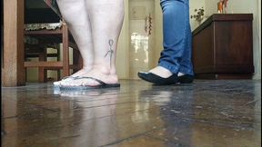 Hot foosie ground POV by Dolce and Juliette - FOOTSIE - FLATS - JEANS - FLIP FLOP - BAREFOOT - BBW - POV